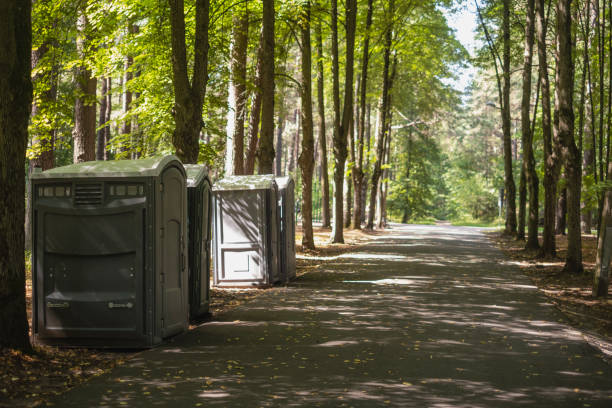 Best Portable bathroom rental  in Gaylord, MI